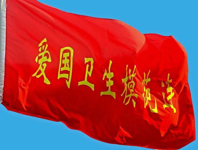 上课没忍住偷偷玩了一下手机，没被发现有关系吗？游戏画面
